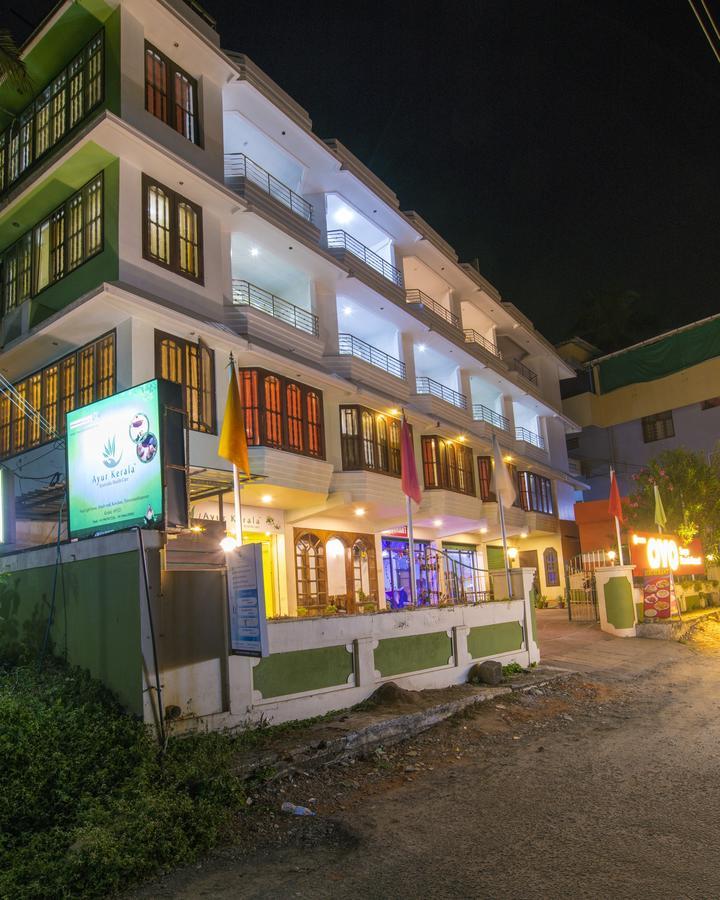 Surya Beach Resort Kovalam Exterior foto