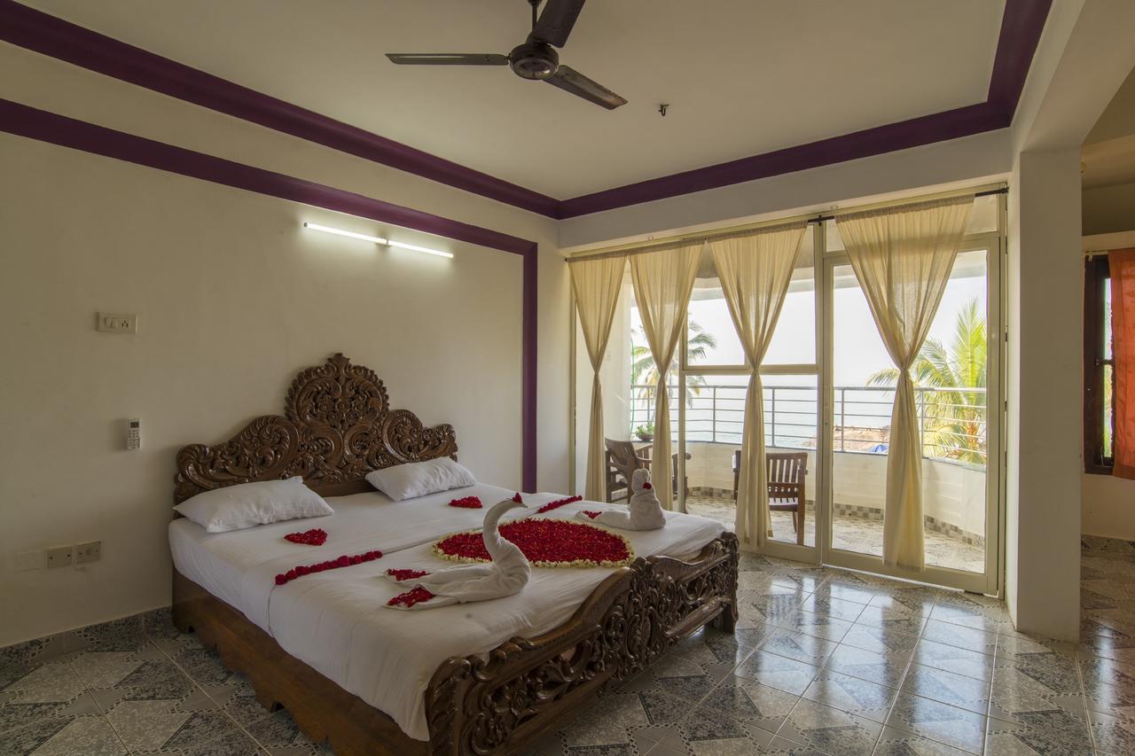 Surya Beach Resort Kovalam Exterior foto